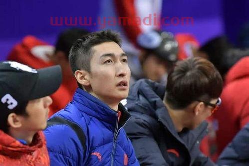 武大靖都经历了什么