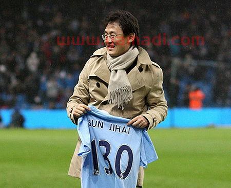 曼城夺冠悬念球衣图片集锦(曼城纪念球衣)