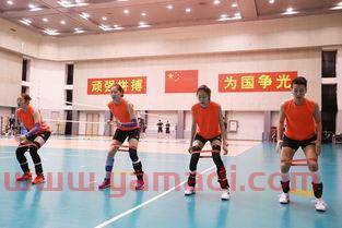 用图片介绍中国女排队员（中国女排排球队员的照片）