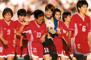 中国女足世界杯亚军主教练（中国女足世界杯亚军主教练是谁）